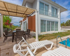 Serik Kadriye'de Sakin Konumda, Özel Havuzlu, Modern Villa - 3