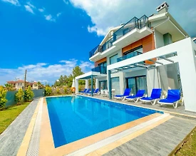 Fethiye Ölüdeniz'de Kalabalık Ailelere Uygun, Özel Havuzlu, Kiralık Villa - 2