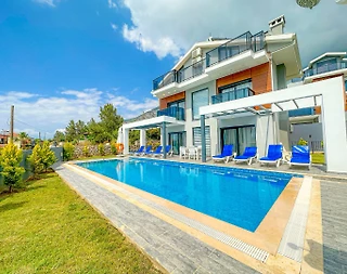 Fethiye Ölüdeniz'de Kalabalık Ailelere Uygun, Özel Havuzlu, Kiralık Villa - 3