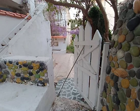 Muğla Marmaris'te Denize Yürüme Mesafesinde, 2+1, Konforlu Ev - 3