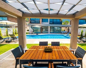 Fethiye Ovacık'ta Modern Tasarımlı, Özel Havuzlu, Saunalı Villa - 3
