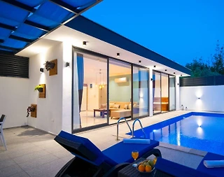 Kaş İslamlar'da Nezih Konumda, Özel Havuzlu, Balayı Villası - 1