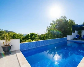 Kaş İslamlar'da Nezih Konumda, Özel Havuzlu, Balayı Villası - 3