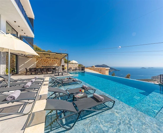 Kaş Kalkan'da Deniz Manzaralı, Sonsuzluk Havuzlu, Lüks Villa - 1