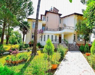 Ortaca Güzelyurt'ta 12 Kişilik, Özel Havuzlu, Modern Tasarımlı Villa - 5