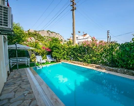 Muğla Marmaris'te Yeşillikler İçerisinde, Özel Havuzlu, Kiralık Villa - 3