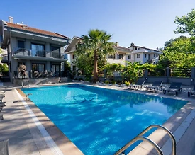 Marmaris Çamdibi'nde Merkezi Konumda, Özel Havuzlu, 6+1 Villa - 2