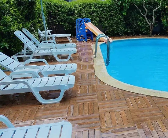 Marmaris Çamdibi'nde Merkezi Konumda, Özel Havuzlu Kiralık Villa - 1