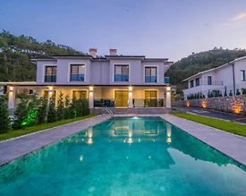 Marmaris Çamlı'da Doğa İle İç İçe, Özel Havuzlu, İkiz Villa - 2