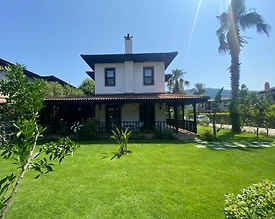 Marmaris Çamlı'da Geniş Bahçeli, 8 Kişilik, Ferah Villa - 3