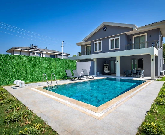 Marmaris Çamlı'da Muhteşem Doğada, Özel Havuzlu, Bahçeli Villa - 1