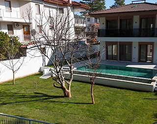 Marmaris Çetibeli'nde Yemyeşil Bahçeli, Özel Havuzlu, 6 Kişilik Villa - 1
