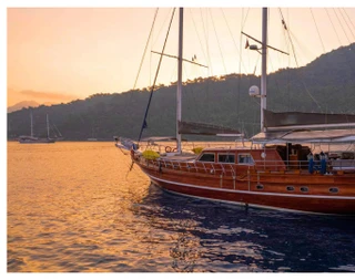 Muğla Marmaris'in Engin Derinliklerinde, 5 Kabinli, Konforlu Gulet - 1