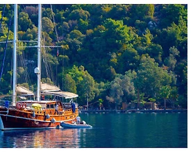 Muğla Marmaris'in Engin Derinliklerinde, 5 Kabinli, Konforlu Gulet - 3