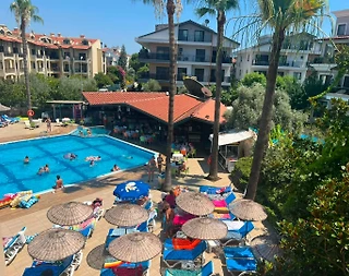 Marmaris Hatipirimi'nde Merkezi Konumda, Ortak Havuzlu, 1+1 Suite Daire - 2