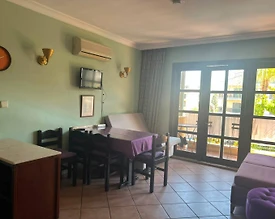 Marmaris Hatipirimi'nde Merkezi Konumda, Ortak Havuzlu, 1+1 Suite Daire - 3