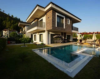 Marmaris Hisarönü'nde Kalabalık Ailelere Uygun, Özel Havuzlu, Merkezi Villa - 1