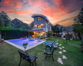 Muğla Marmaris'te Huzurlu Konumda, Özel Havuzlu, Kiralık Villa - 2