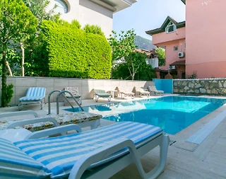 Marmaris İçmeler'de Denize Yakın, Ortak Havuzlu, Suit Daire  - 5