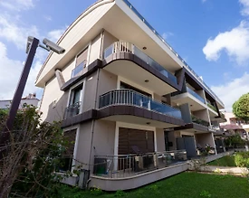 Marmaris Kemeraltı'nda Elverişli Konumda, 4+1, 8 Kişilik Suit - 2