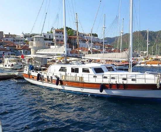 Marmaris Koylarında 5 Kabinli, Klimalı, Ekonomik Kiralık Tekne - 1