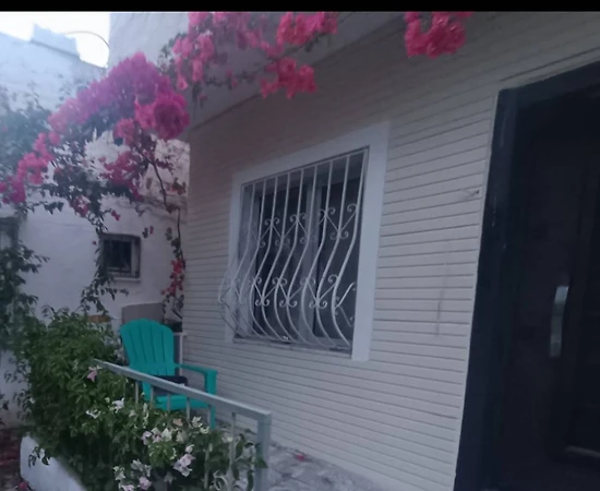 Muğla Marmaris'te Denize Yürüme Mesafesinde, 2+1, Konforlu Ev - 1