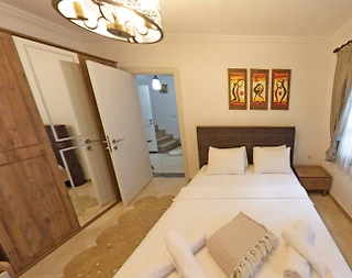 Muğla Marmaris'te Merkezi Konumda, Bahçeli, Kiralık Dubleks Ev - 5