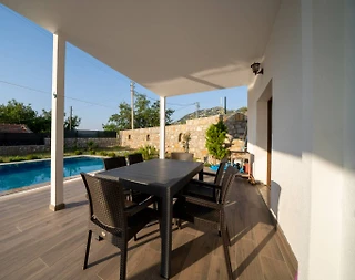 Marmaris Selimiye'de Deniz Manzaralı, Özel Havuzlu, 6 Kişilik Villa - 4