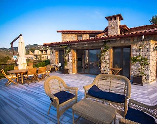 Marmaris Selimiye'de Geniş Alanlara Sahip, Özel Havuzlu, Modern Villa - 1