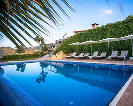 Marmaris Selimiye'de Geniş Alanlara Sahip, Özel Havuzlu, Modern Villa - 2