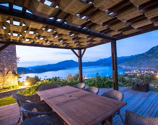 Marmaris Selimiye'de Geniş Alanlara Sahip, Özel Havuzlu, Modern Villa - 3