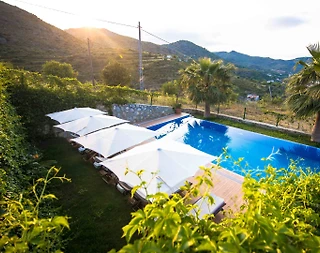 Marmaris Selimiye'de Geniş Alanlara Sahip, Özel Havuzlu, Modern Villa - 4