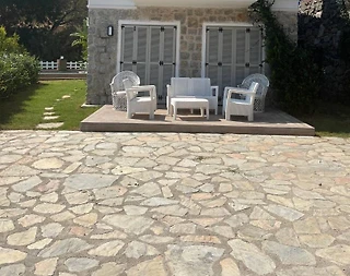 Marmaris Selimiye'de Geniş Bahçeli, Özel Havuzlu, Konforlu Villa - 2