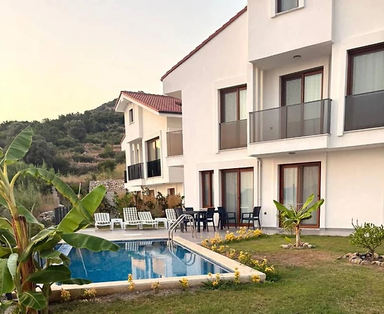 Marmaris Söğüt'de Doğa İle İç İçe, Özel Havuzlu, Ferah Villa - 1