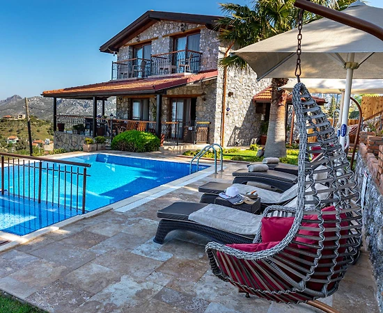 Marmaris Söğüt'de Enfes Deniz Manzaralı, Özel Havuzlu, Lüks Villa - 1