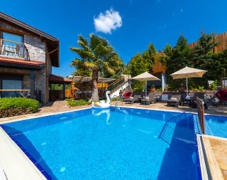 Marmaris Söğüt'de Enfes Deniz Manzaralı, Özel Havuzlu, Lüks Villa - 2