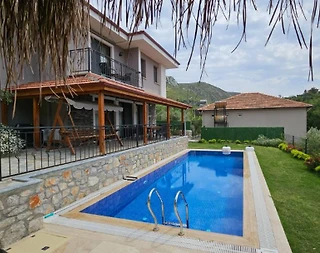 Marmaris Söğüt'te Deniz ve Doğa Manzaralı, Özel Havuzlu, Kiralık Villa - 4