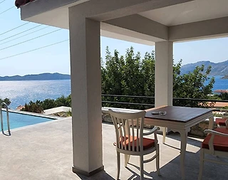 Marmaris Söğüt'te Enfes Deniz Manzaralı, Özel Havuzlu, Şık Villa - 1