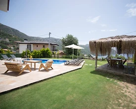 Marmaris Söğüt'te Geniş Bahçeli, Özel Havuzlu, Konforlu Villa - 3