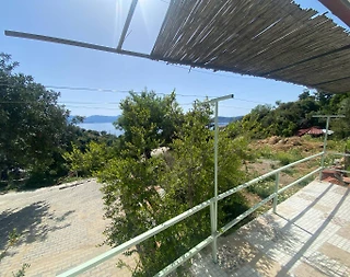 Marmaris Söğüt'te Sakin Konumda, Denize Yakın, 1+1 Tatil Evi - 1