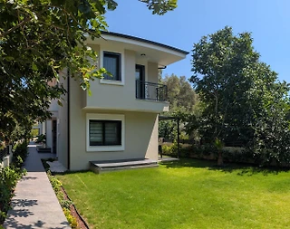 Marmaris Turgut'da Geniş Ailelere Uygun, Özel Havuzlu, Modern Villa - 3