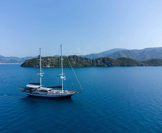 Marmaris'te Enfes Mavi Yolculuk Sunan, 5 Kabinli, Lüks Gulet - 1