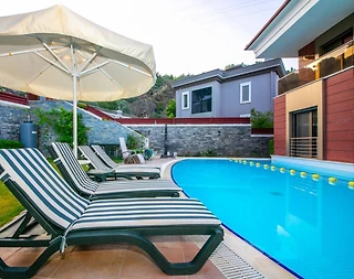 Marmaris Çamdibi'nde Kalabalık Ailelere Uygun, Özel Havuzlu, Şık Villa - 5