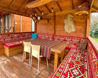 Kartepe Maşukiye'de Merkezi Konumda, Özel Havuzlu, Şık Tiny House - 5