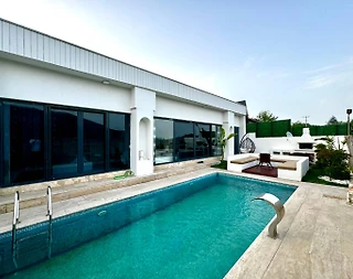 Sapanca Memnuniye'de Muhteşem Bahçeli, Özel Havuzlu, Kiralık Villa - 1