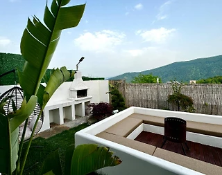 Sapanca Memnuniye'de Muhteşem Bahçeli, Özel Havuzlu, Kiralık Villa - 4