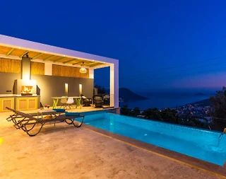 Kaş Bezirgan'da Balayı Çiftlerine Uygun, Sonsuzluk Havuzlu, Kiralık Villa - 5