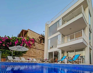 Kaş Kalkan'da Merkezi Konumda, Özel Havuzlu, Modern Villa - 4