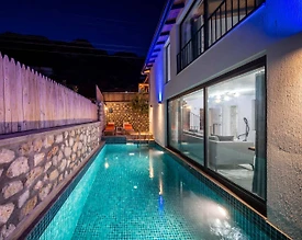 Kaş Bezirgan'da Huzurlu Konumda, Özel Havuzlu, 4 Kişilik Villa - 3