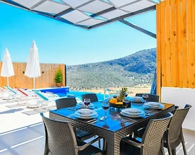 Kaş Ulugöl'de Doğa İçerisinde, Özel Havuzlu ve Jakuzili, Kiralık Villa - 3